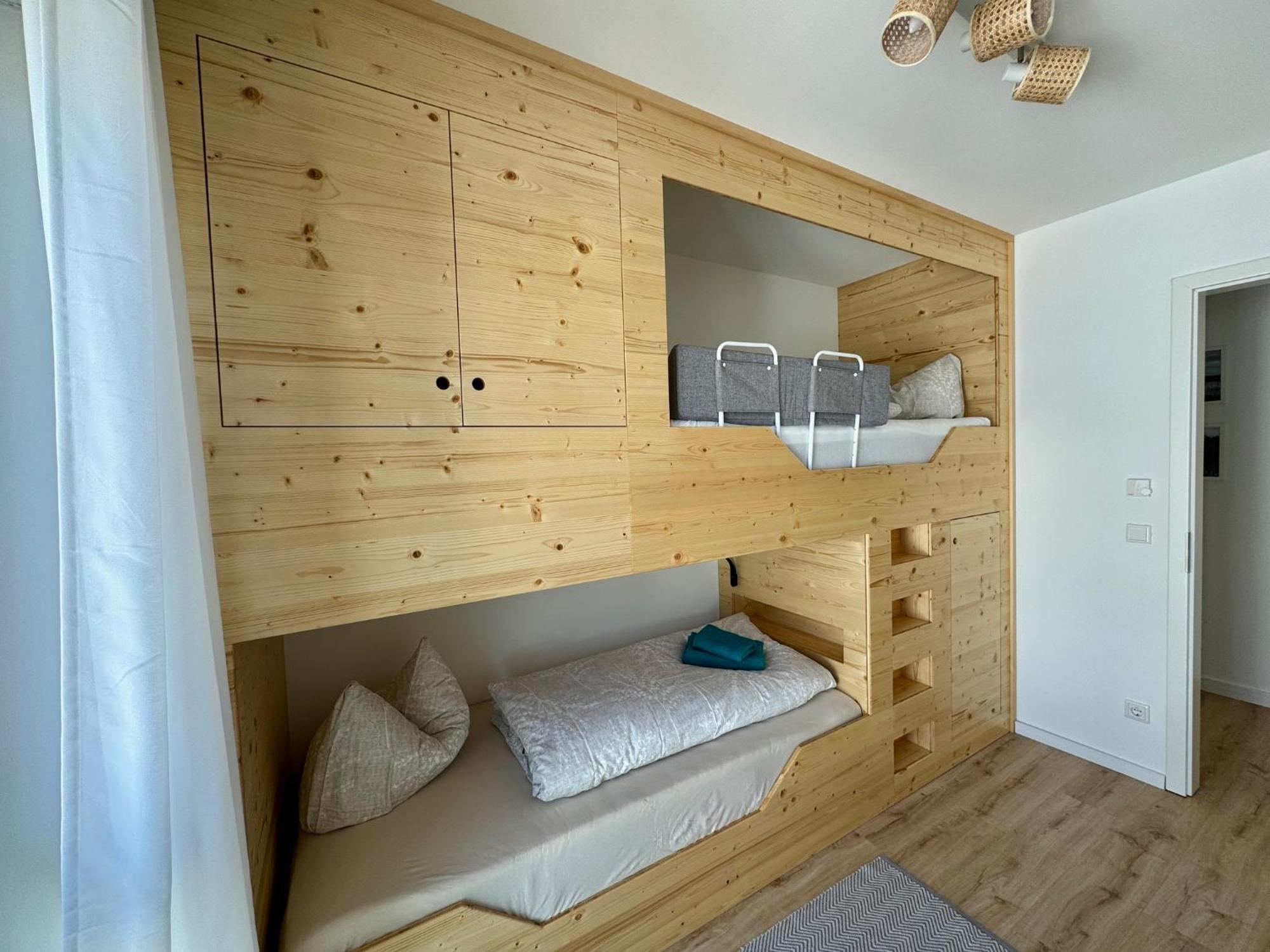 Ferienwohnung Goitzschetraum Pouch Bagian luar foto